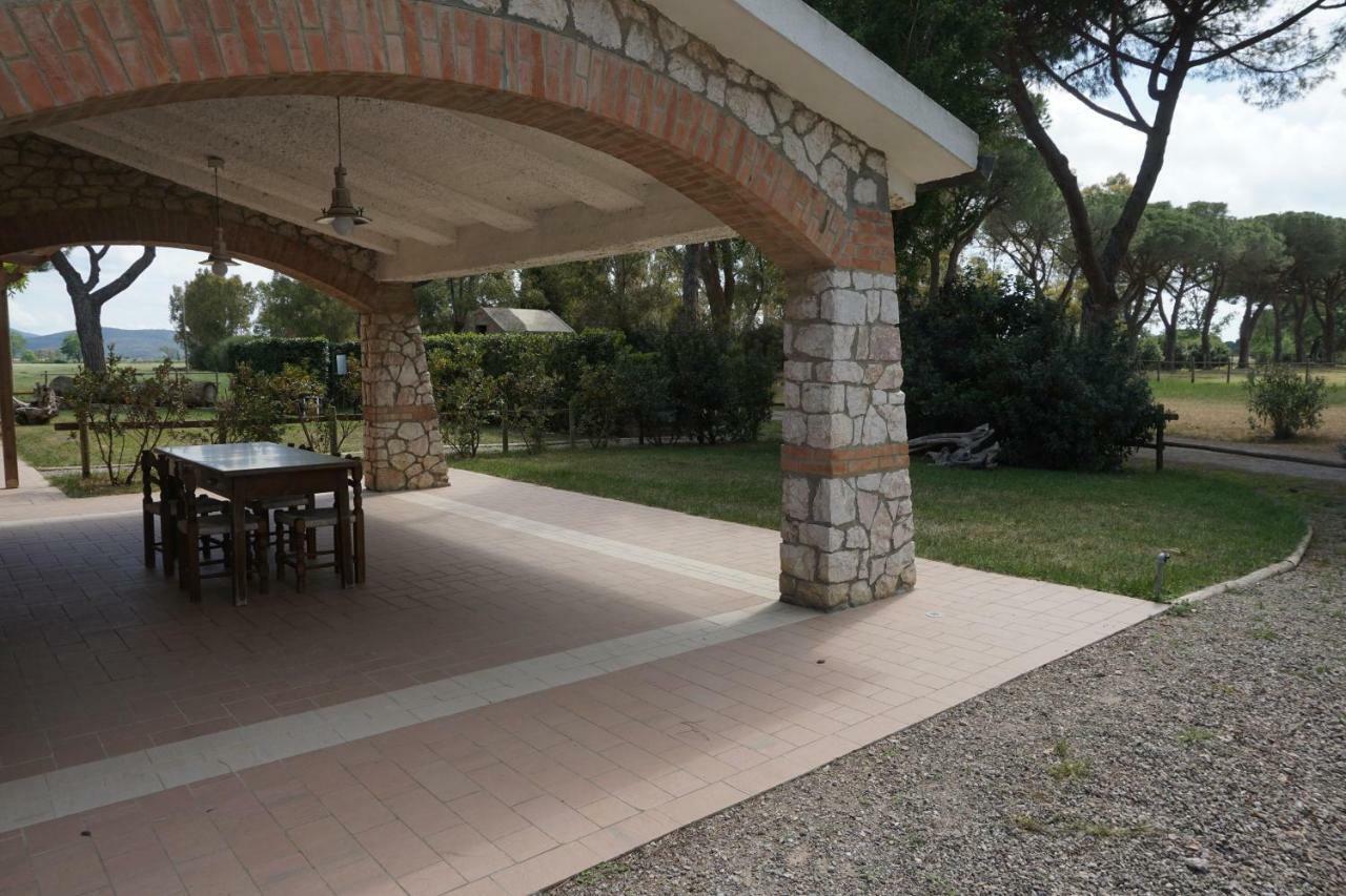 Hôtel Tenuta San Carlo à Marina Di Grosseto Extérieur photo